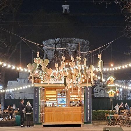 Park & Pedestrian Zone Apartment For4 キシナウ エクステリア 写真